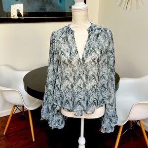 NWT Buddy Love Snake Print Ruffled bell sleeve top.